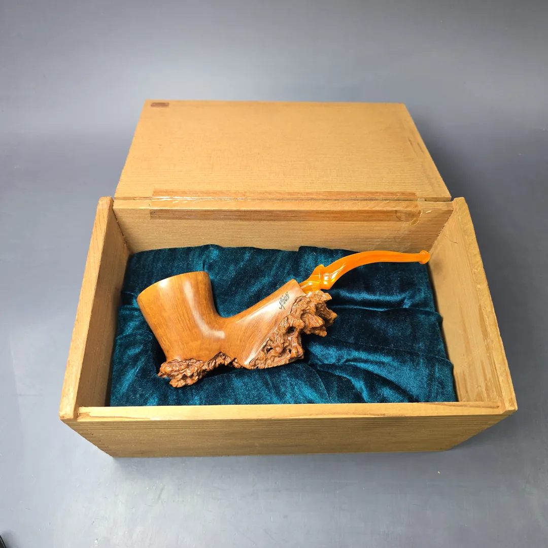 Micoli (Robert Burns) Special Selection XL Freehand Estate Briar Pipe, Unsmoked - Image 2