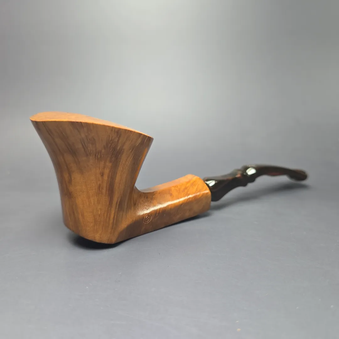 Preben Holm Wengholt Designer 3 Smooth Freehand Estate Briar Pipe, Unsmoked - Image 2