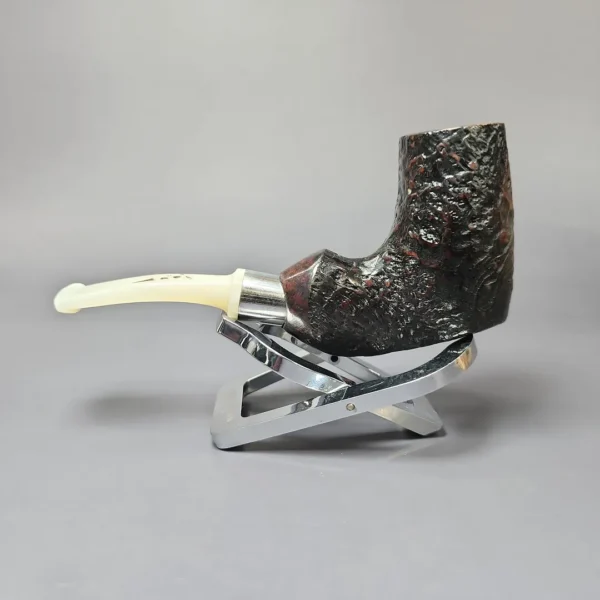 Jolly Roger Tortuga by Roger Wallenstein Sandblasted Estate Briar Pipe, German Estates 9mm - Image 4