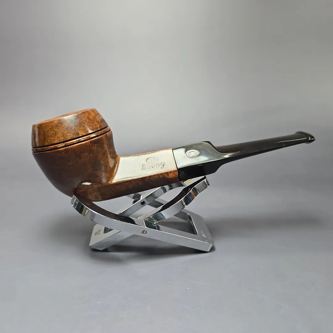 GBD Pre-1980s Ebony 2006 Smooth Bulldog Estate Briar Pipe, Unsmoked - Image 3