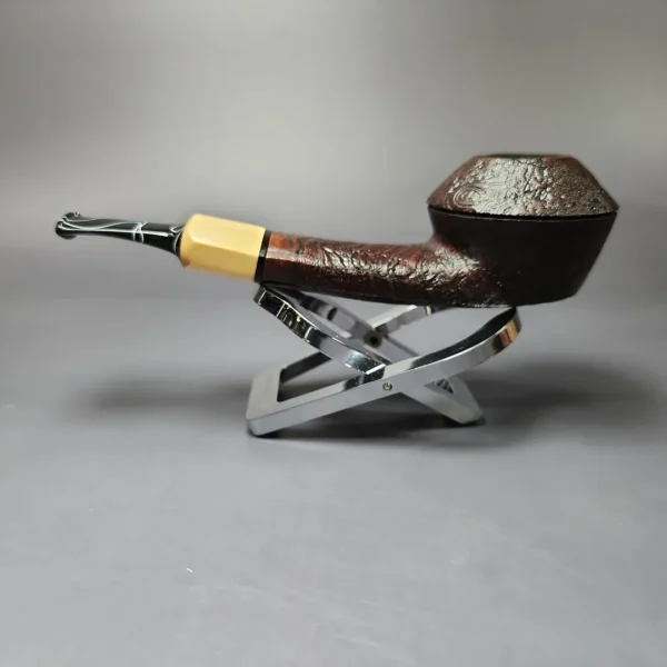 Mina Pipes Sandblasted Wide Shank Bulldog w/ Boxwood Estate Briar Pipe Unsmoked - Image 5