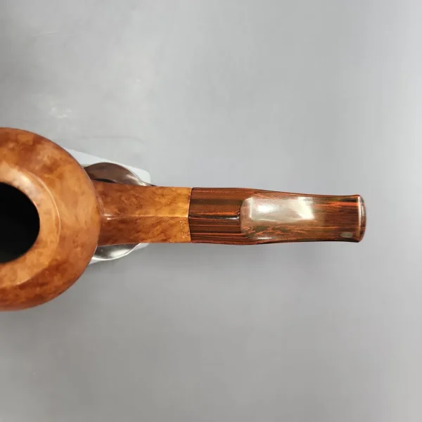WO Larsen Select Smooth Bulldog w/ Cumberland Estate Briar Pipe, Danish Estates - Image 7