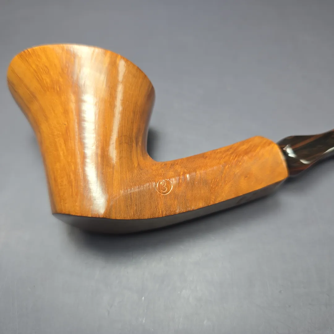 Preben Holm Wengholt Designer 3 Smooth Freehand Estate Briar Pipe, Unsmoked - Image 8