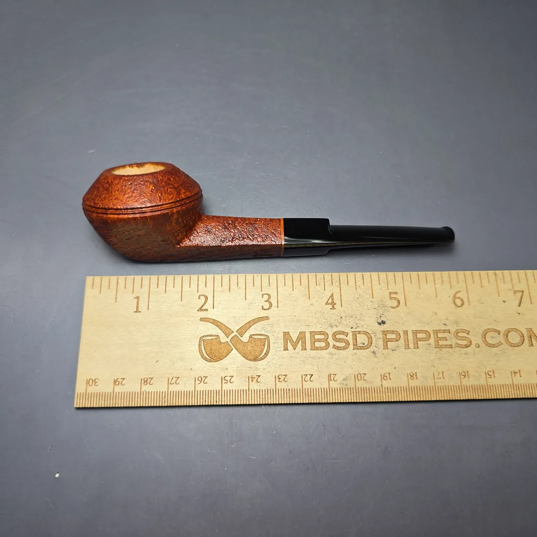 Christophe Wolff "Hyde Park" Sandblasted Squat Bulldog Handmade Briar Pipe, New - Image 9