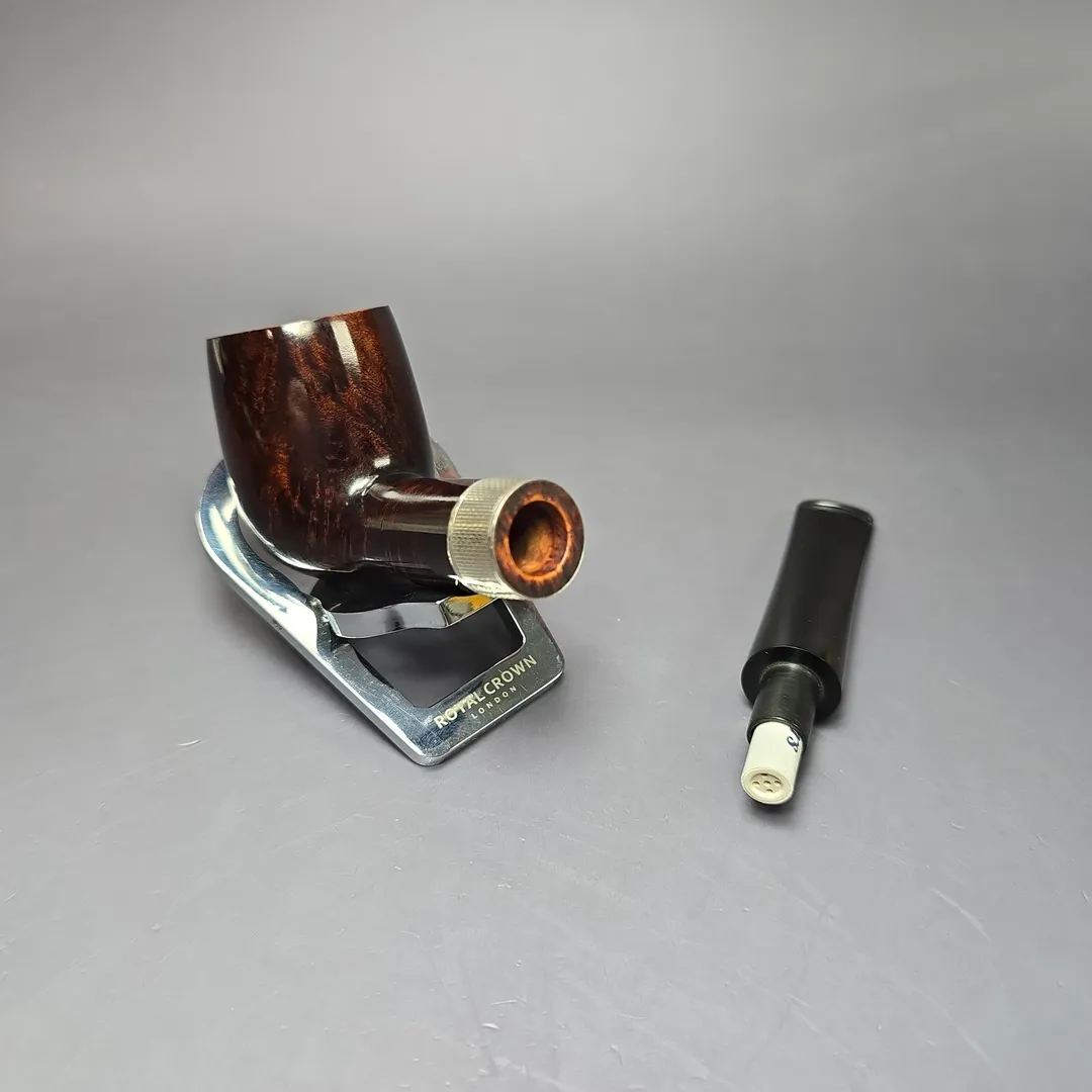 Elwood (Ferndown) Smooth Billiard w/ Silver Estate Briar Pipe, English Estates, 9mm - Image 10