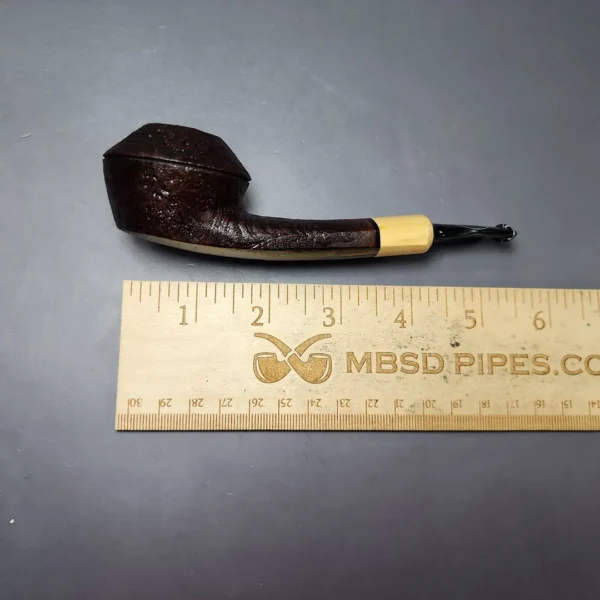 Mina Pipes Sandblasted Wide Shank Bulldog w/ Boxwood Estate Briar Pipe Unsmoked - Image 10