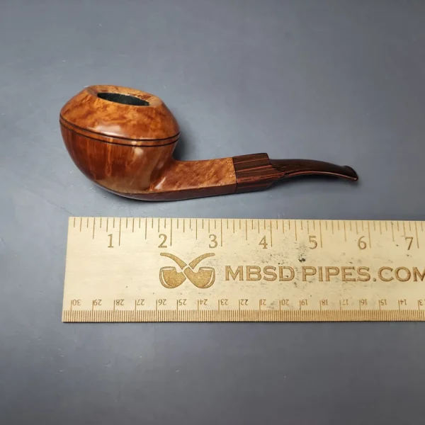 WO Larsen Select Smooth Bulldog w/ Cumberland Estate Briar Pipe, Danish Estates - Image 11