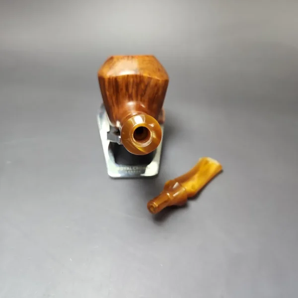 Unknown Smooth Panel Rhodesian w/ Acrylic Estate Briar Pipe, Other Estates - Image 11