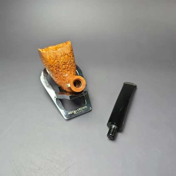 Moretti 2018 XL Rusticated Freehand Dublin Estate Briar Pipe, Unsmoked - Image 11