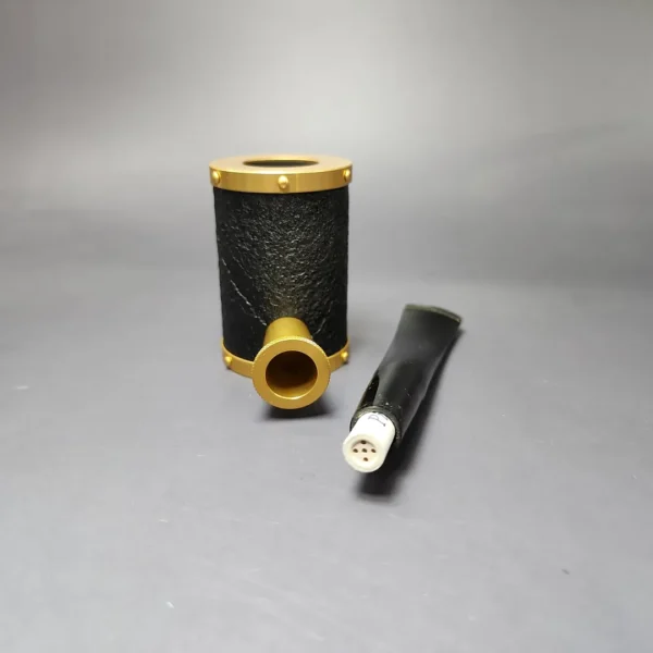 Tsuge Yoroi Metal Tankard Gold Sandblasted Poker Estate Briar Pipe, Unsmoked, 9mm - Image 12