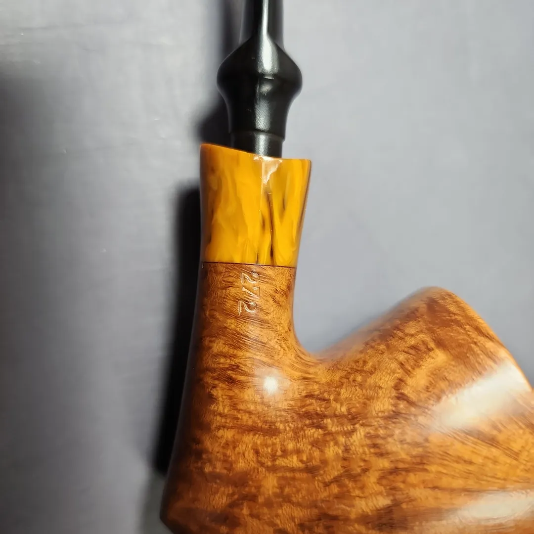 Hilson Unicorn 272 Smooth Dublin w/ Pipenite Estate Briar Pipe, Belgian Estates - Image 12