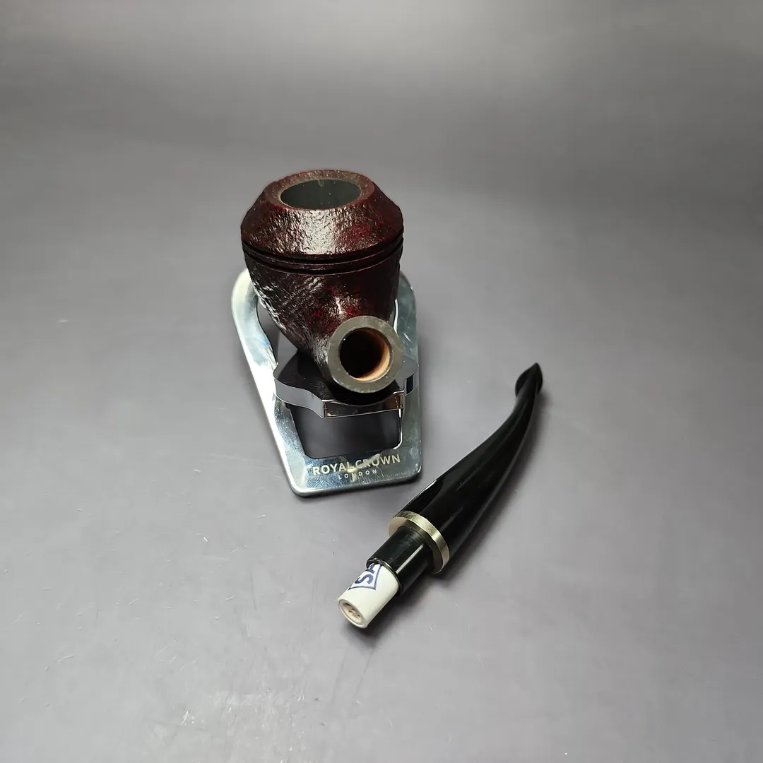 Vauen 5202 Sandblasted Rhodesian w/ Brass Estate Briar Pipe, Unsmoked, 9mm - Image 13