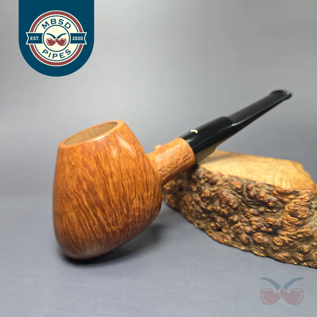 Caminetto Ascorti Radice Era Excellence Flame Smooth Volcano Estate Briar Pipe, Unsmoked