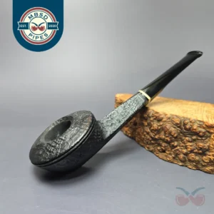 HS Studio Sandblasted Squat Bulldog w/ Boxwood Estate Briar Pipe, Unsmoked