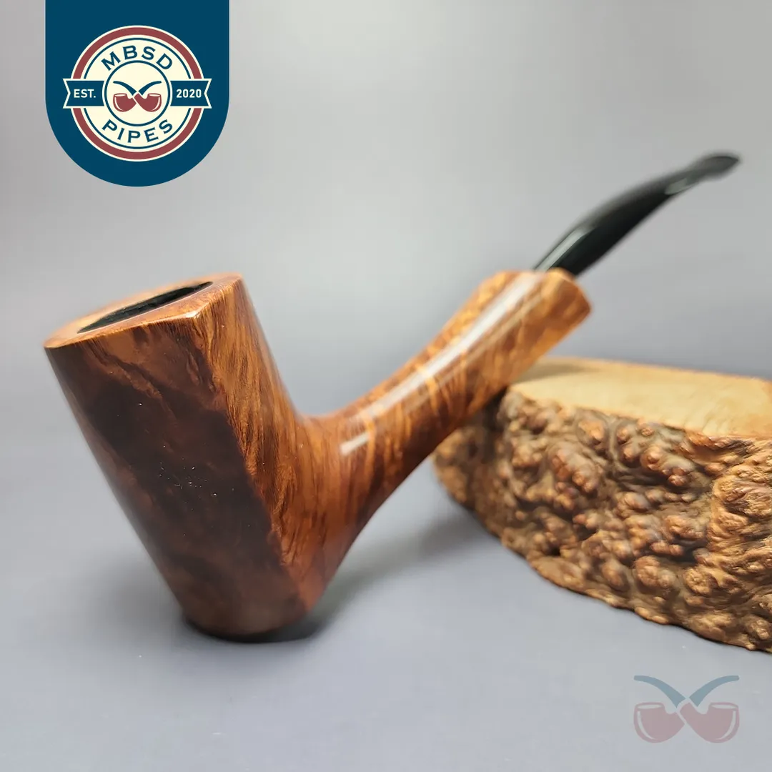 Unknown XL Smooth Elliptical Freehand Estate Briar Pipe, Other Estates