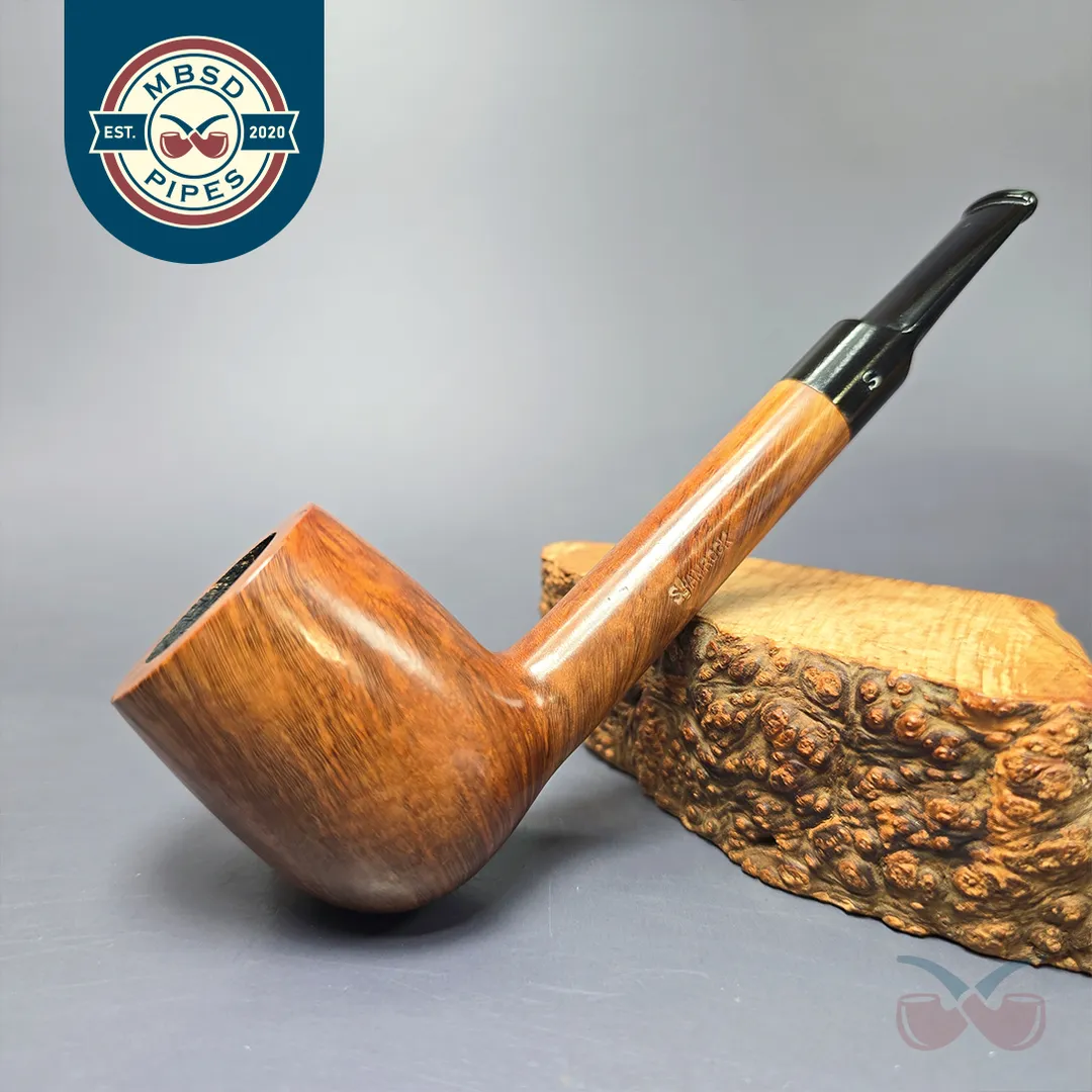 Peterson (c.1980s) Shamrock 501 Large Smooth Lovat Estate Briar Pipe, Irish Estates