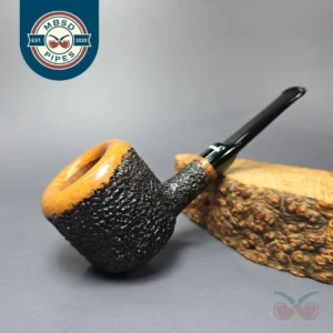 Don Carlos One Note Partially Rusticated Pot Estate Briar Pipe, Italian Estates