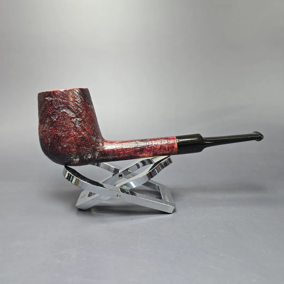 WO Larsen Super Sandblasted Brandy Lovat Estate Briar Pipe, Danish Estates - Image 2
