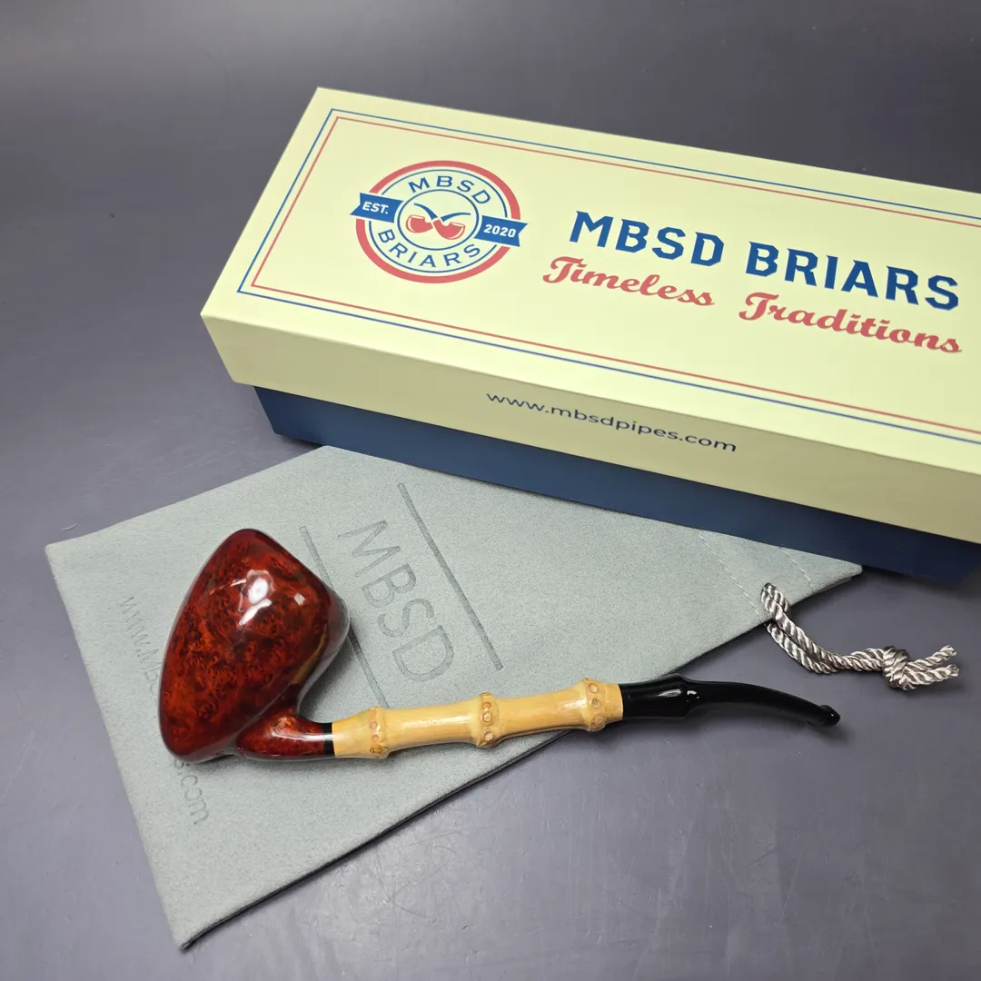 MBSD Briars Modern Masters 1 Smooth Peewit w/ Bamboo Briar Pipe, New - Image 2