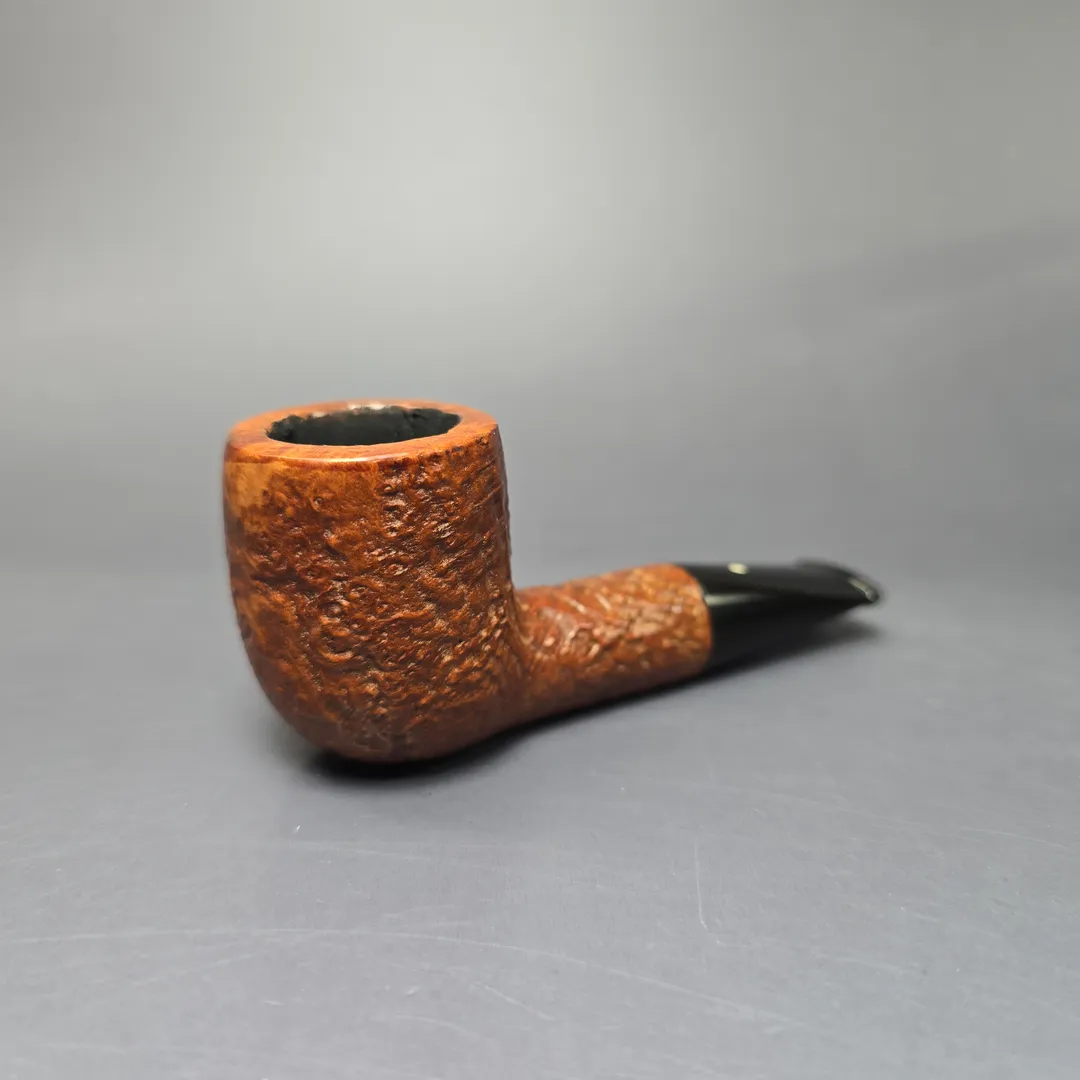 Dunhill 1968 Tanshell 305 Sandblasted Nosewarmer Estate Briar Pipe, English Estates - Image 2