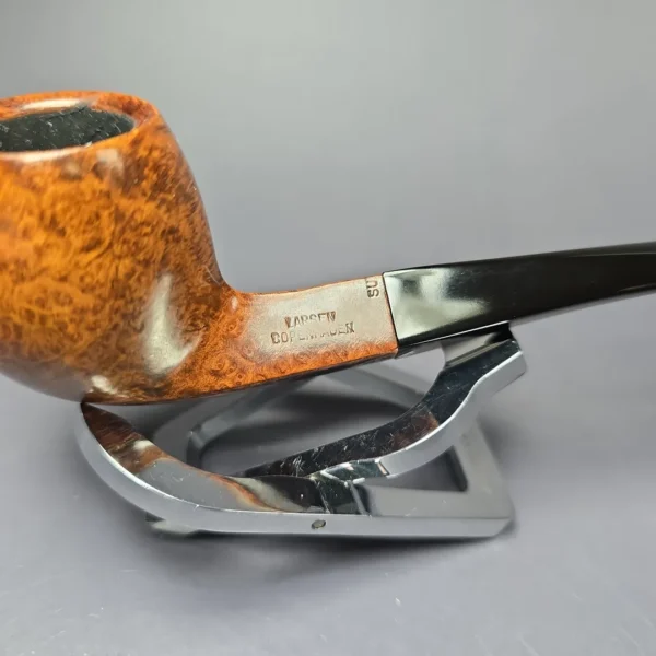 WO Larsen Super Smooth Diamond Shank Apple Estate Briar Pipe, Danish Estates - Image 3