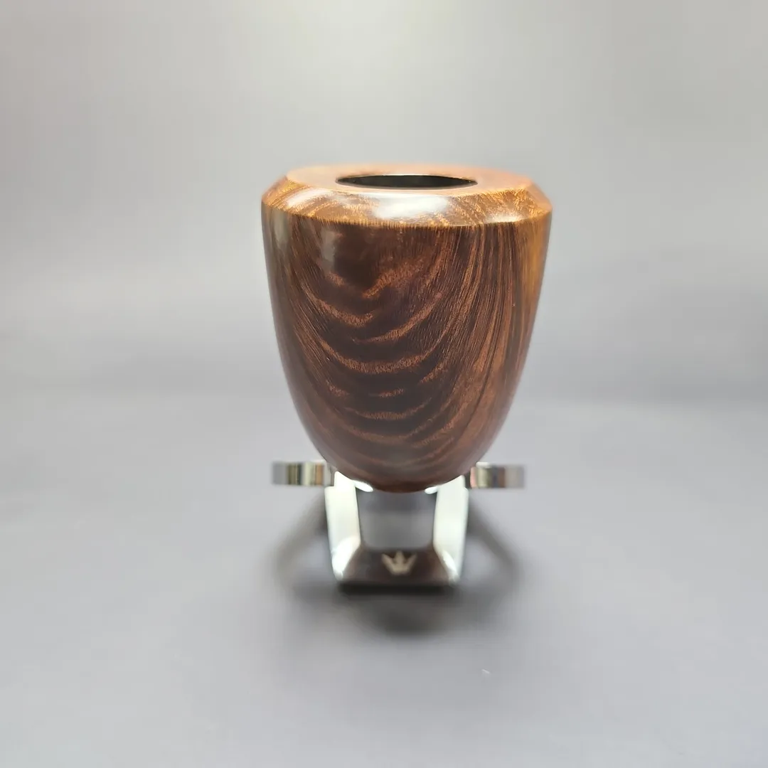 James Upshall P Grade EXL Smooth "Winston" Rhodesian Estate Briar Pipe, Unsmoked - Image 3