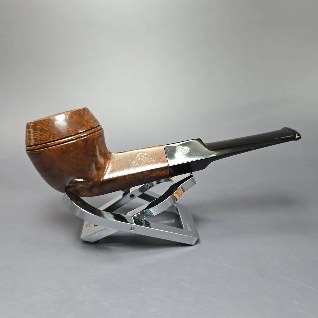 GBD Pre-1980s Ebony 2006 Smooth Bulldog Estate Briar Pipe, Unsmoked - Image 3