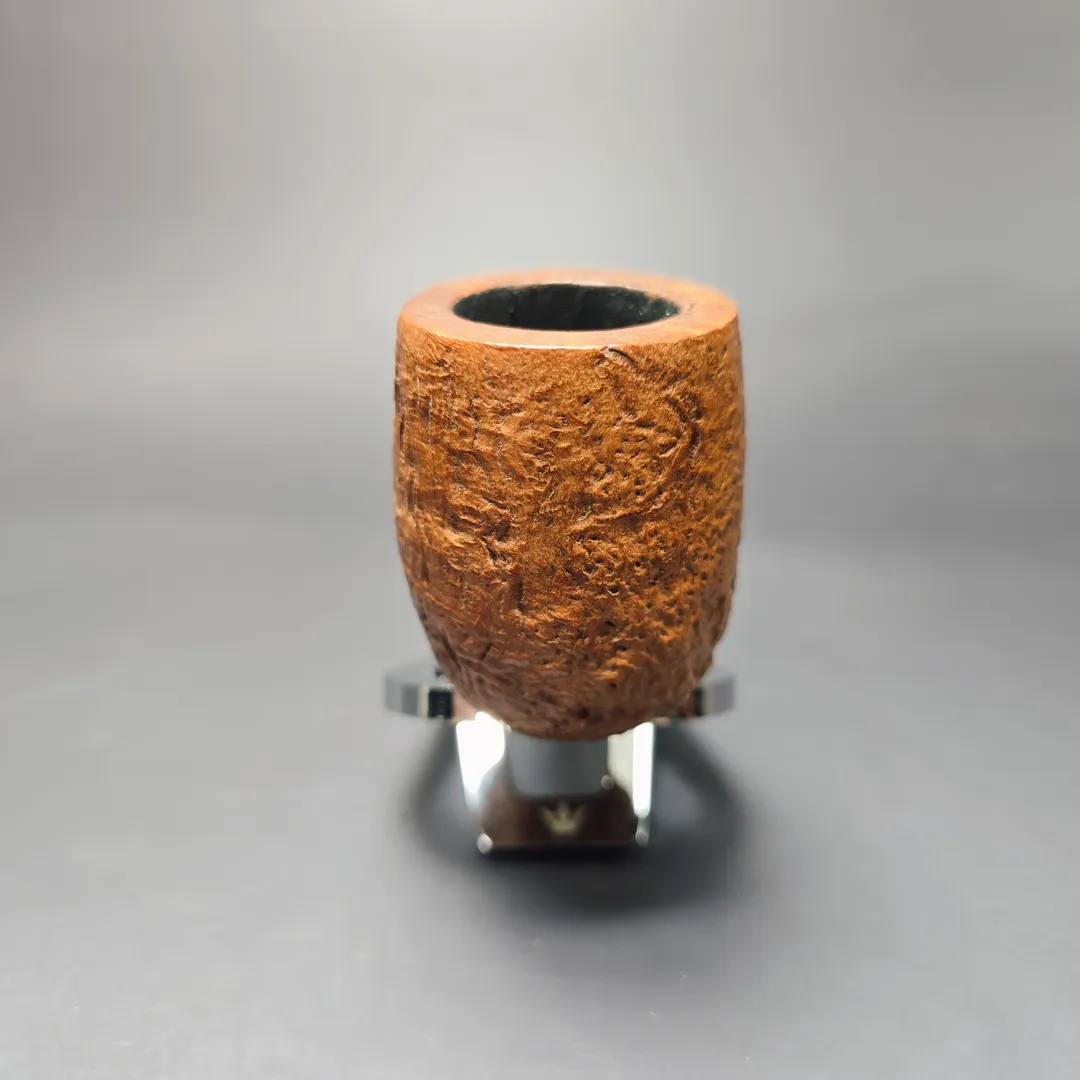 Charatan's Make 4420DC Sandblasted Billiard Estate Briar Pipe, English Estates - Image 3