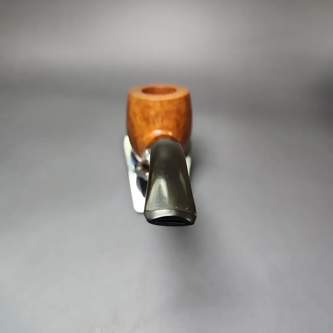 James Upshall P Grade Group 6 Smooth Apple Estate Briar Pipe, Unsmoked - Image 4