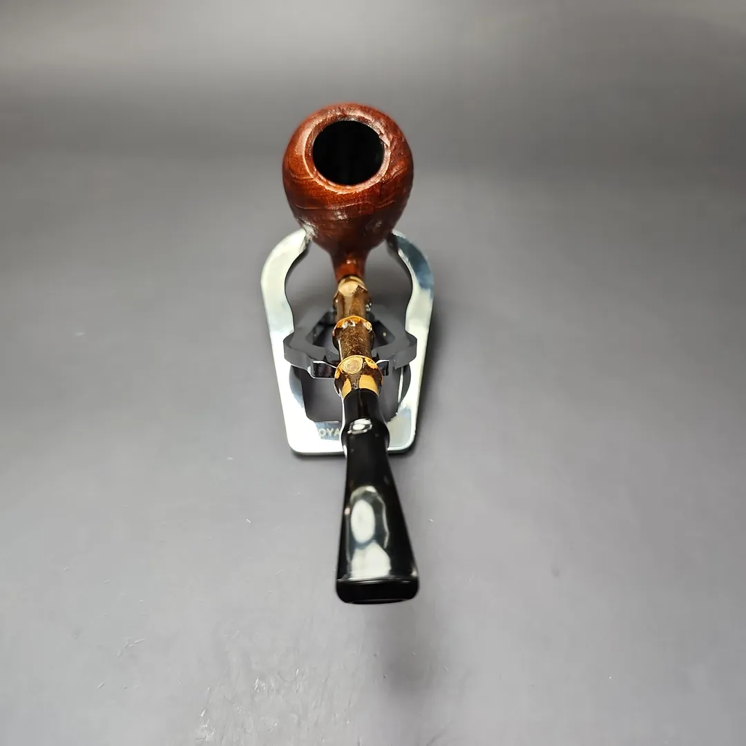 MBSD Briars Modern Masters 1 Sandblasted Peewit w/ Bamboo Briar Pipe, New - Image 4