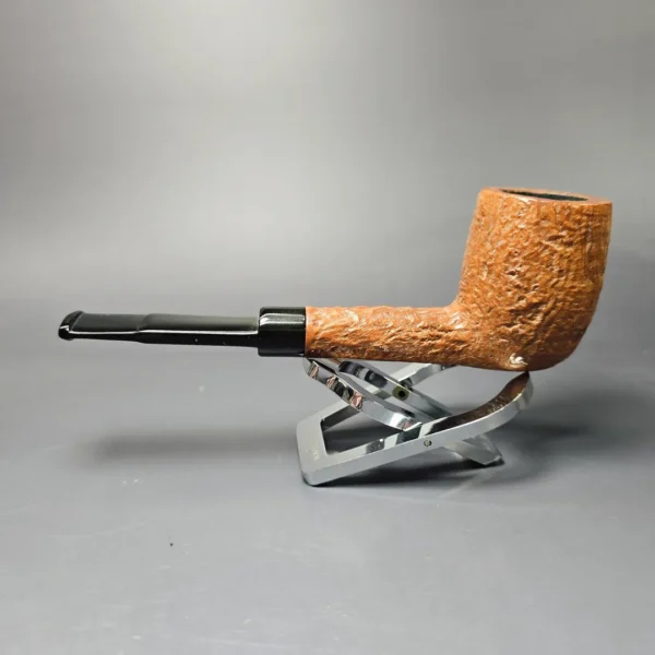 Charatan's Make 4420DC Sandblasted Billiard Estate Briar Pipe, English Estates - Image 4