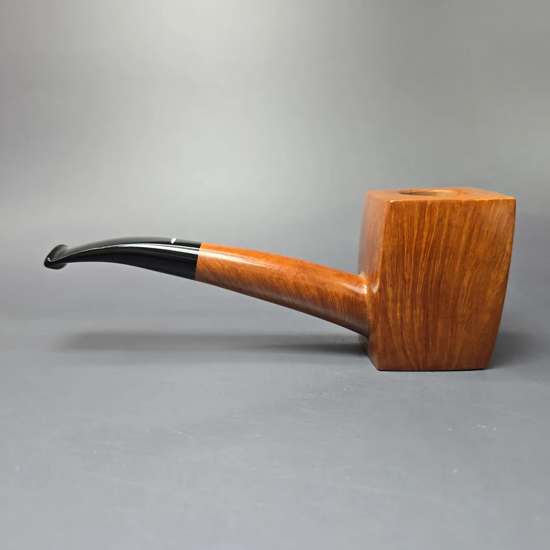 Baldo Baldi Smooth Panel Hawkbill Sitter Estate Briar Pipe, Italian Estates - Image 5