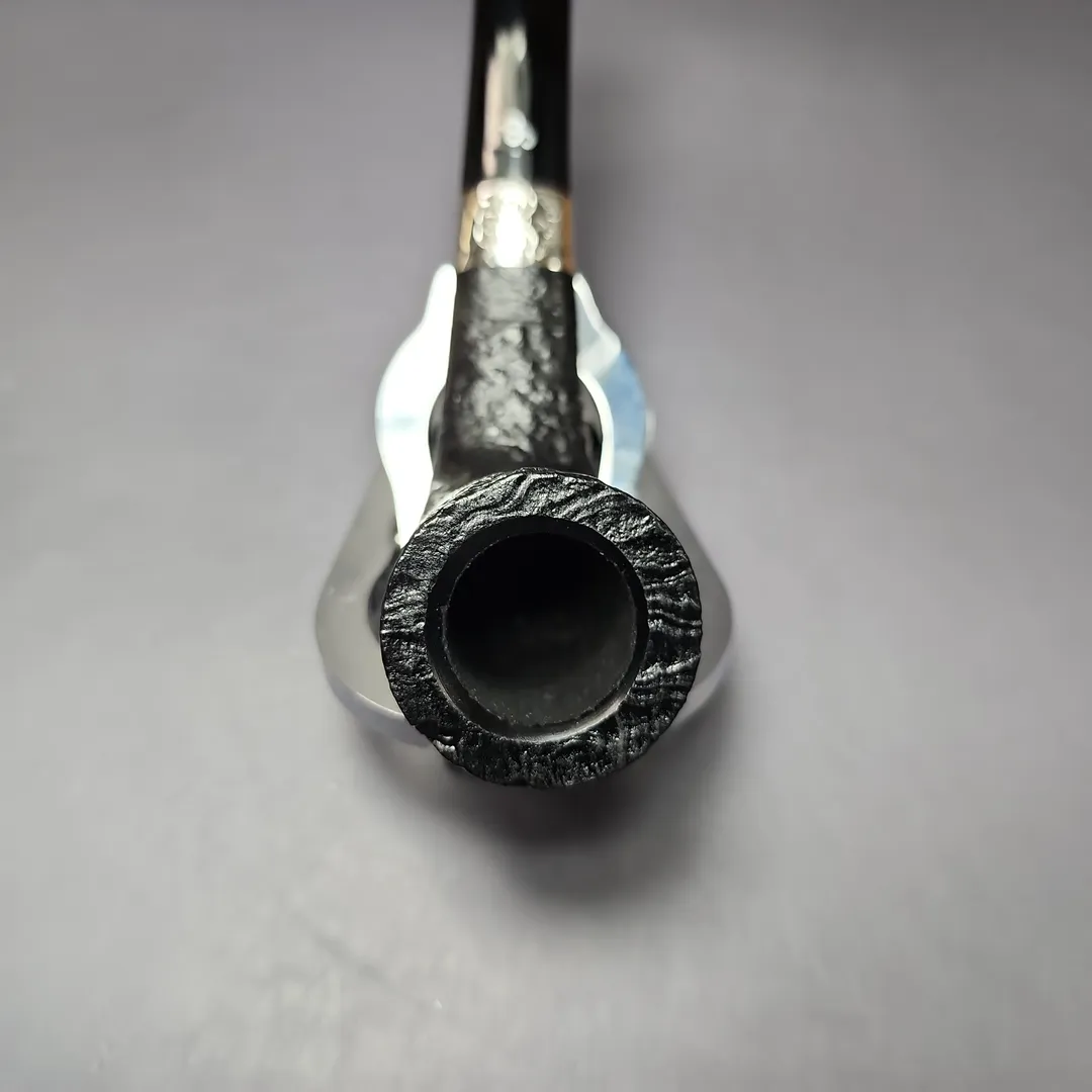 Peterson St Patrick's Day 2025 268 Sandblasted Zulu Estate Briar Pipe - Image 5