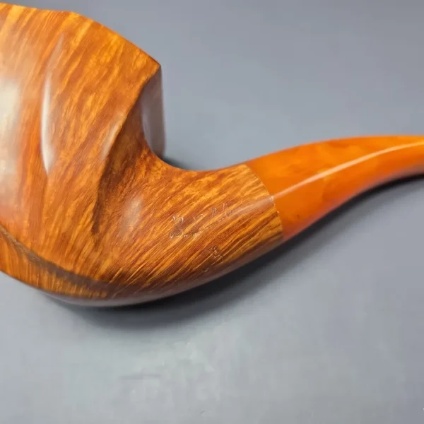Baldo Baldi XL Smooth Freehand Dublin w/ Amber Estate Briar Pipe, Unsmoked - Image 7