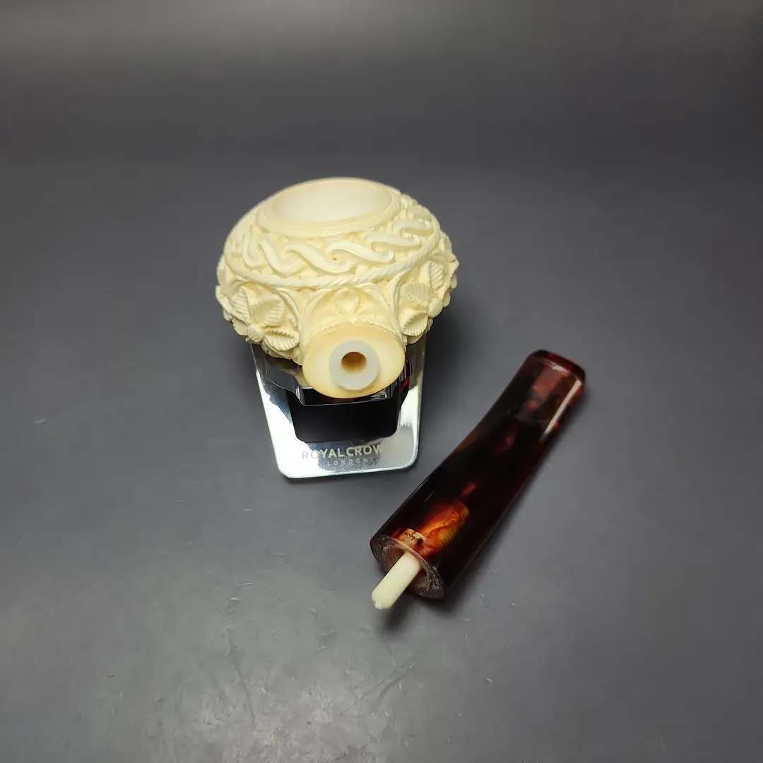Floral Carved Diplomat Estate Block Meerschaum Pipe, Unsmoked - Image 12