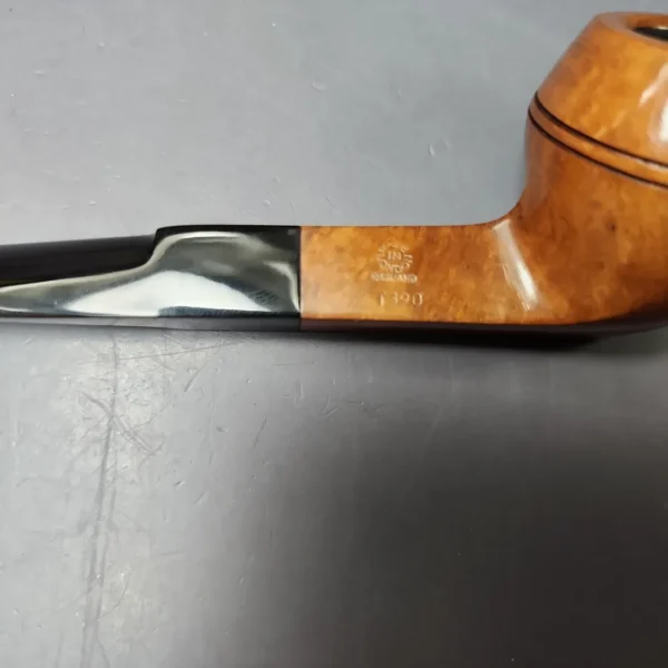 Comoy's T390 Smooth Bulldog Estate Briar Pipe, Unsmoked - Image 12