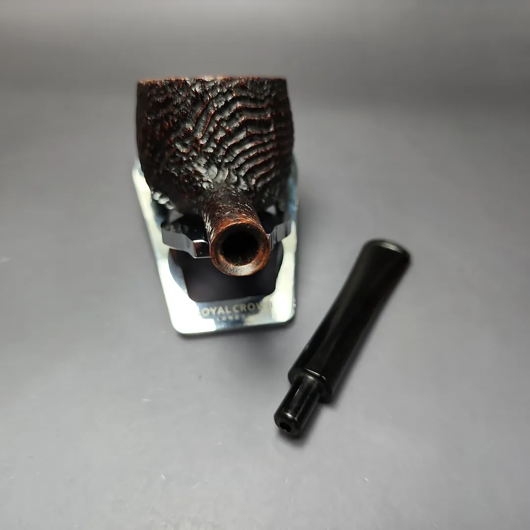 Stanwell c.1960s 83R Hand Made Sandblasted Pot Estate Briar Pipe, Danish Estates - Image 12