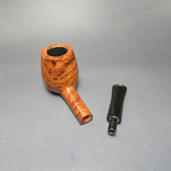 WO Larsen Select Grade Smooth Brandy Estate Briar Pipe, Unsmoked - Image 13