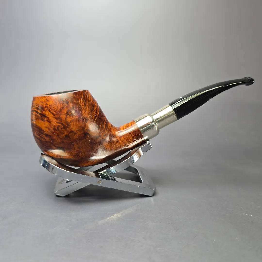 Vauen O'Timer 205 Smooth Silver Spigot Apple Estate Briar Pipe, Unsmoked, 9mm - Image 2