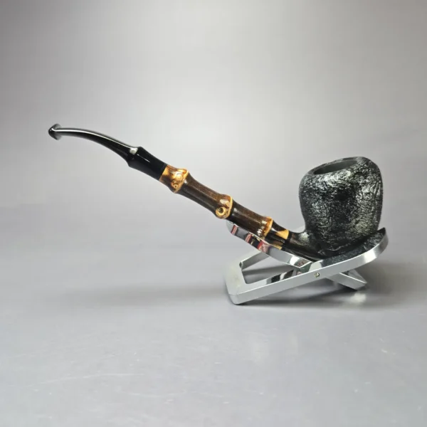 MBSD Briars Modern Masters 1 Sandblasted Peewit w/ Bamboo Briar Pipe, New - Image 5