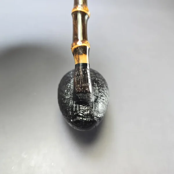 MBSD Briars Modern Masters 1 Sandblasted Peewit w/ Bamboo Briar Pipe, New - Image 8