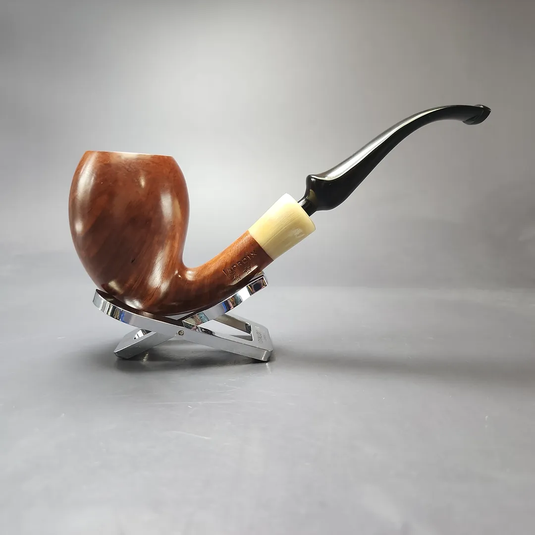Lacroix 2 Star XL Smooth Egg w/ Horn Estate Briar Pipe, Unsmoked - Image 2