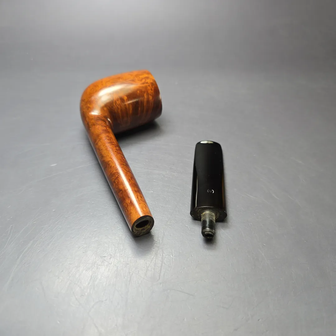 Stanwell Reg Era Hand Made 84R XL Smooth Canadian Estate Briar Pipe, Danish Estates - Image 2