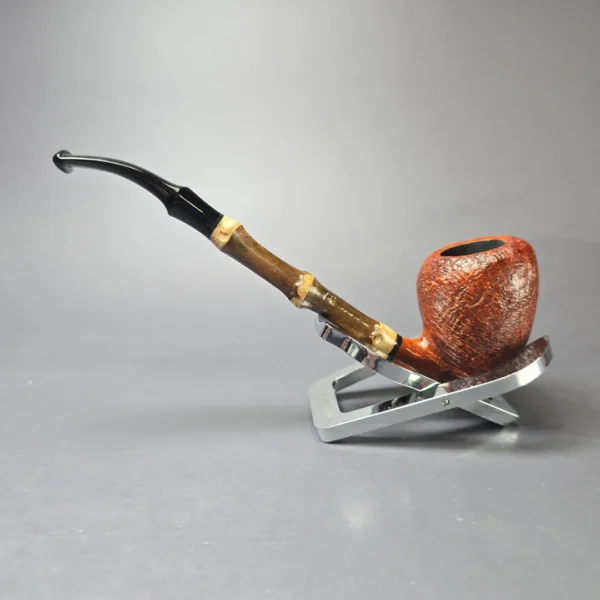 MBSD Briars Modern Masters 1 Sandblasted Peewit w/ Bamboo Briar Pipe, New - Image 5