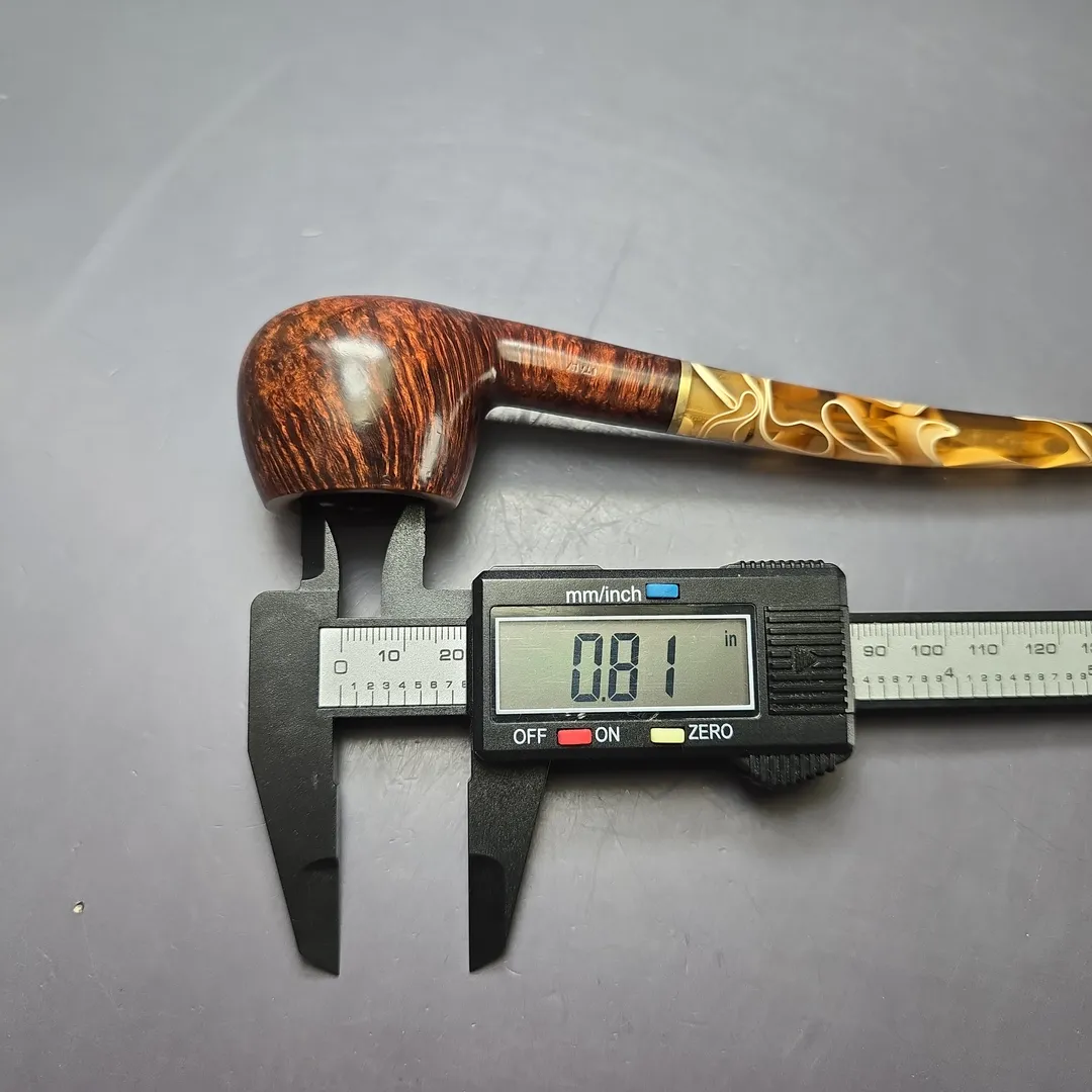 Savinelli Prince of Wales Smooth Prince Estate Briar Pipe, Italian Estates 6mm - Image 4