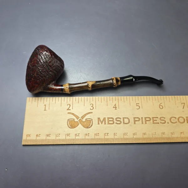 MBSD Briars Modern Masters 1 Sandblasted Peewit w/ Bamboo Briar Pipe, New - Image 10