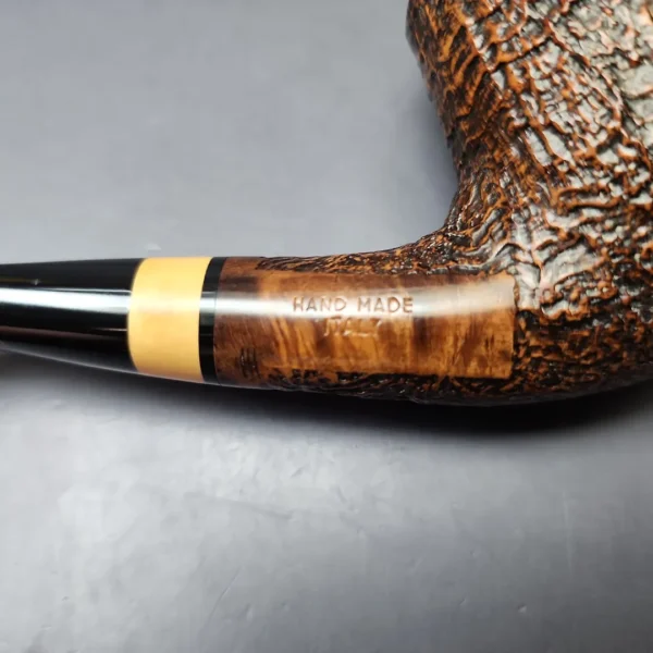 Ascorti Sabbia Di Oro Sandblasted Egg w/ Boxwood Estate Briar Pipe, Unsmoked - Image 11
