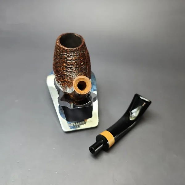 Ascorti Sabbia Di Oro Sandblasted Egg w/ Boxwood Estate Briar Pipe, Unsmoked - Image 12