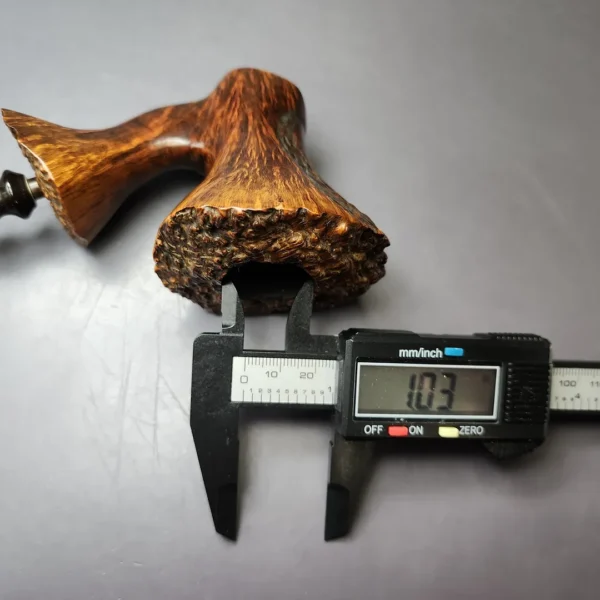 Sven Lar B Magnum Spot Carved Freehand Estate Briar Pipe, American Estates - Image 10