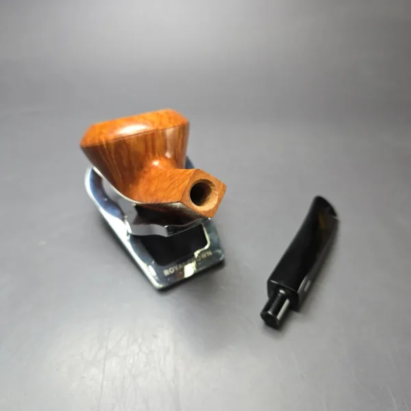 Castello 2024 Collection 4K Smooth Bulldog Estate Briar Pipe, Italian Estates - Image 13